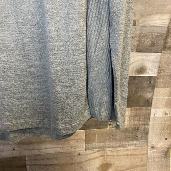 Chicos Zenergy Sweater Size 2 Womens 12/14 US Gray Long Sleeve - Picture 4 of 7